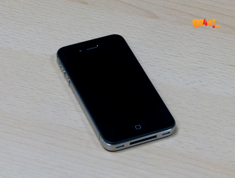 iPhone 4S