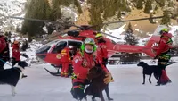 Câinii Salvamont: Acolo unde speranța „prinde miros”. În 2025, eroii cu blană au participat la peste 100 de misiuni desfășurate în mediul natural și în avalanșă (VIDEO)