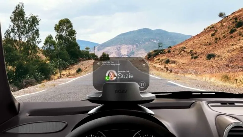 Anker lansează Roav, un dispozitiv auto care proiectează informaţii în faţa şoferului pe un panou transparent