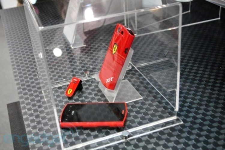 Acer Liquid E Ferrari - o ediţie specială