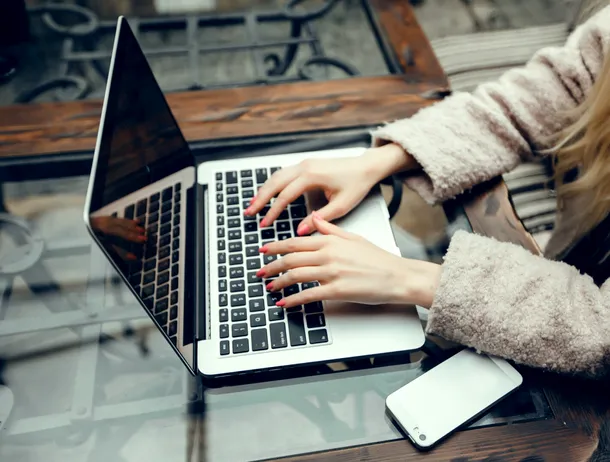 Investiție de peste 34,6 milioane de lei într-un portal online pentru românii de pretutindeni. Platforma va intermedia finanțările, va include informații utile și va combate dezinformarea