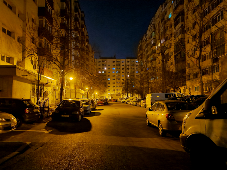 Samsung Galaxy S20+ - Foto noapte