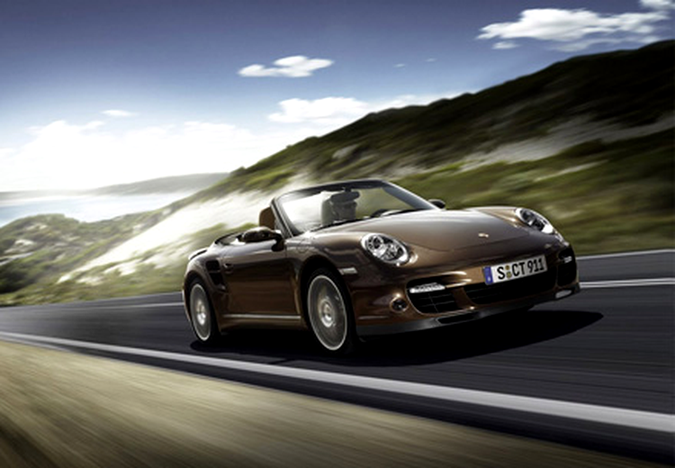 Porsche 911 Turbo Cabrio full speed