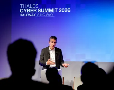 EXCLUSIV | Patrice Caine, CEO Thales, despre strategia „harvest now, decrypt later” a hackerilor care așteaptă computerele cuantice: „Dacă ești o companie și ai date care sunt valoroase peste 10 ani, criptează-le acum”
