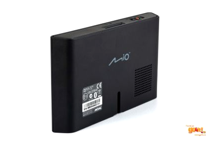 Mio Moov 360 – cu suport Bluetooth