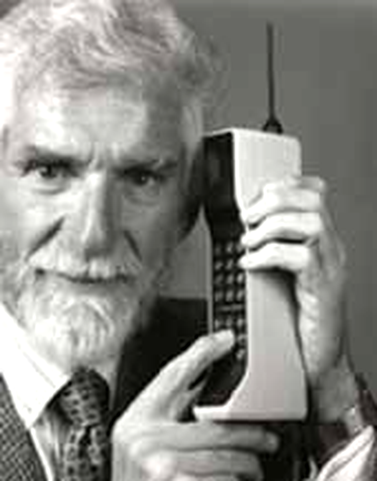 Dr Martin Cooper
