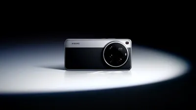 Xiaomi 15 Ultra: Un nou rival pentru Galaxy S25 Ultra cu design inspirat de Leica