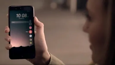 HTC pregăteşte smartphone-ul Ultra, noul său flagship cu ramă tactilă [VIDEO]