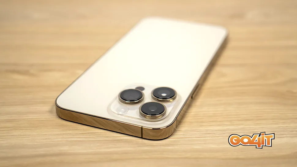 iPhone 15 Pro ar putea veni cu un design mai curbat și o ramă din titan
