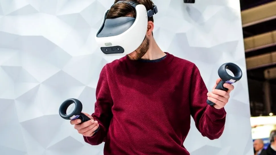 HTC lansează în România VIVE Focus Plus, o nouă cască VR cu funcţii avansate