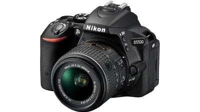 Nikon anunţă D5500 şi două noi obiective la CES 2015
