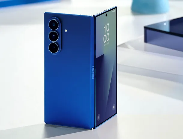 Pliabilele Samsung Galaxy Z: Șapte ani de inovație, portabilitate, creativitate și tehnologie inteligentă