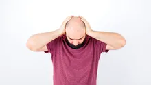 O nouă cauză posibilă pentru căderea părului: ar putea fi vinovate produse cosmetice populare