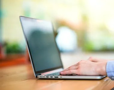 Qualcomm anunță platforma Snapdragon C de nivel entry-level pentru laptopuri din gama economică, cu prețuri începând de la 300 de dolari