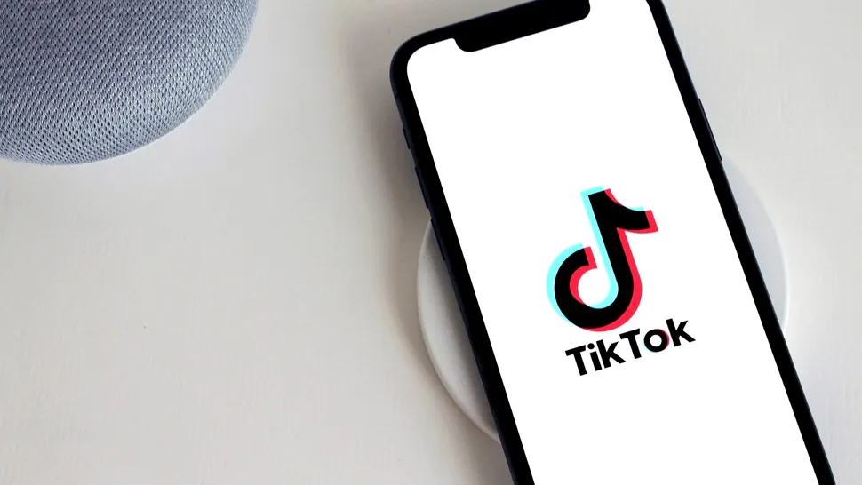 SUA ar putea interzice TikTok și alte aplicații de social media din China