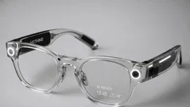 Zvon: Nothing urmează să lanseze ochelari smart cu AI în 2027