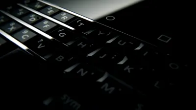 Primele imagini cu noul smartphone BlackBerry „PRESS” cu tastatură fizică QWERTY [VIDEO]