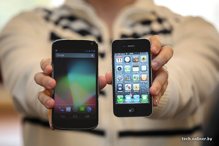 LG Nexus E960 vs Apple iPhone 4