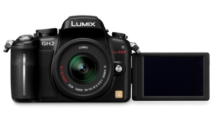 Panasonic GH2 - ecran rabatabil şi sensibil la atingere