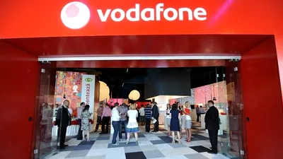 Ce salarii au, de fapt angajații Vodafone România. La cât ajung pe lună cu tot cu bonuri de masă și bonusuri