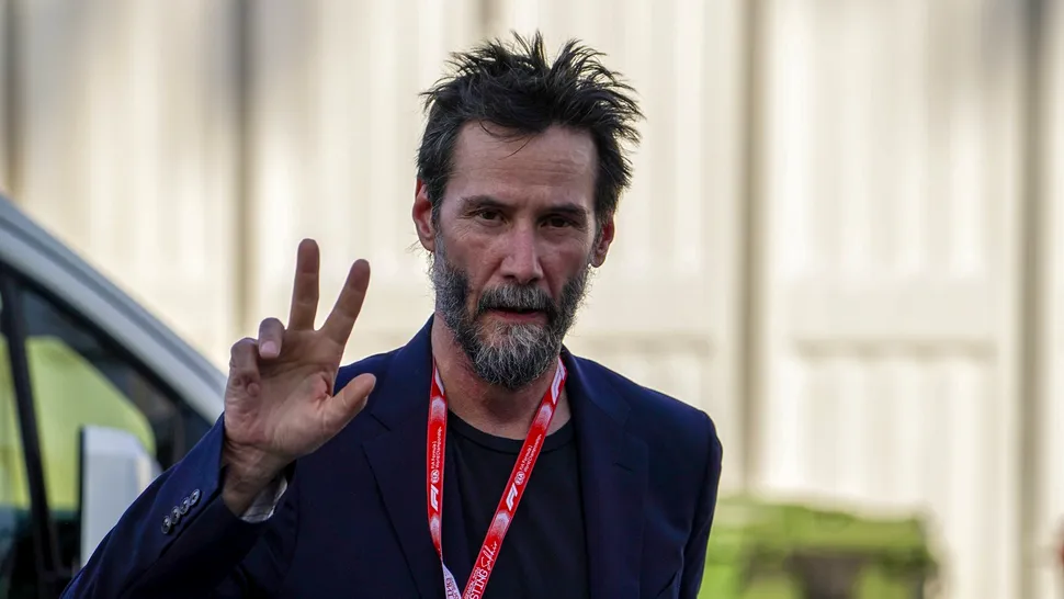 Cum a pornit canadianul Keanu Reeves spre gloria de la Hollywood cu 3.000 de dolari și un Volvo din 1969