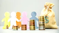 Cum evităm supraîndatorarea? Regulile recomandate de economistul Iancu Guda