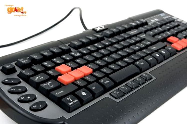 Tastatura A4Tech X7 G800 - butoanele cauciucate