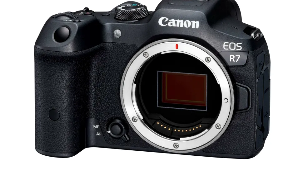 Canon anunță EOS R7 și R10, primele camere EOS R cu senzor APS-C