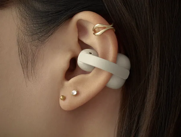 Sony lansează LinkBuds Clip, căști audio cu design de tip clip-on