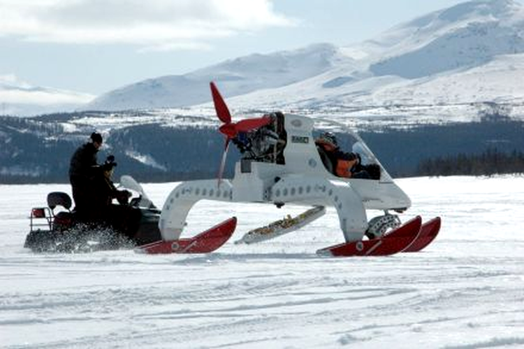 Lotus Ice Vehicle in teste in Suedia