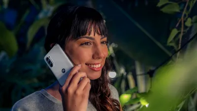Motorola Moto G52, anunțat oficial cu ecran OLED și acumulator de 5000mAh, la preț de 1250 Lei