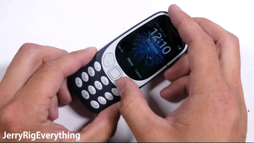 Confirmă noul Nokia 3310 mitul telefonului mobil indestructibil?