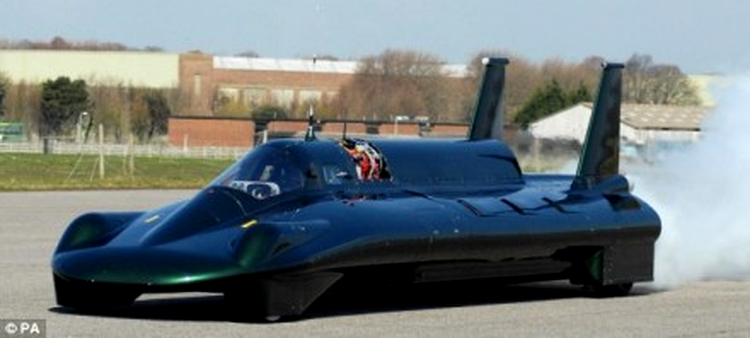 Turbina cu aburi ar putea propulsa vehiculul până la 273 km/h