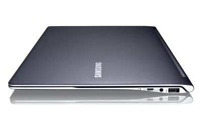 Ultrabook-ul Samsung Seria 9 a venit oficial în România