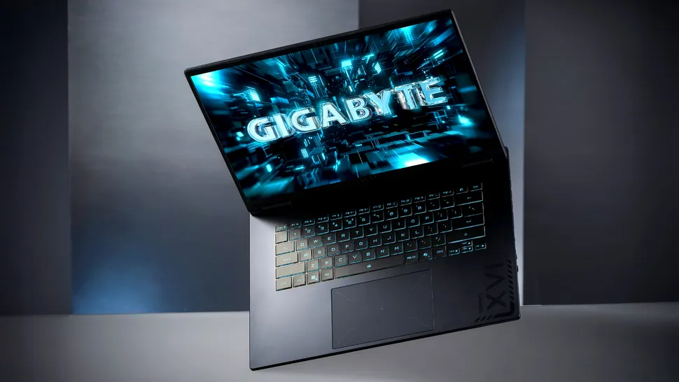 Review GIGABYTE Gaming A16 Pro DXH: laptop pentru cele mai solicitante jocuri ale momentului