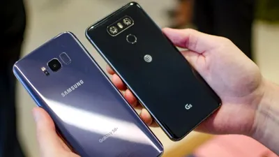 Samsung şi LG au anunţat că nu reduc performanţele smartphone-urilor mai vechi