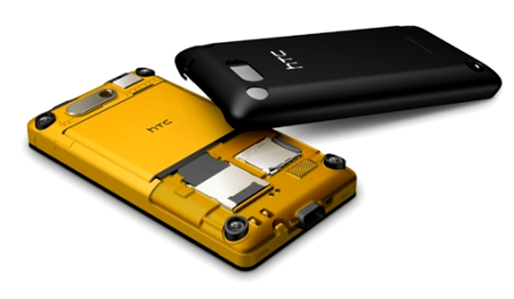 HTC HD Mini - ce ascunde capacul din spate