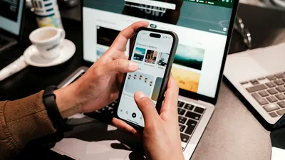 Google testează eliminarea hărților din rezultatele pentru hoteluri. Ce urmează?