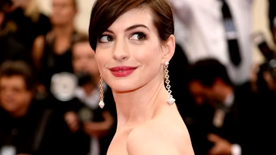 Anne Hathaway pregăteşte un film despre relaţiile romantice în era aplicaţiilor de dating