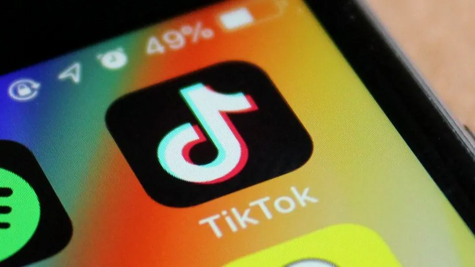 Câţi oameni au downloadat, de fapt, aplicaţia Tik Tok în 2019. Peste Messenger, Facebook şi Instagram!