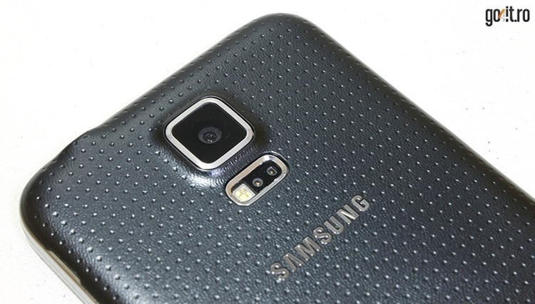 Samsung Galaxy S5 - camera foto şi noul senzor pentru puls