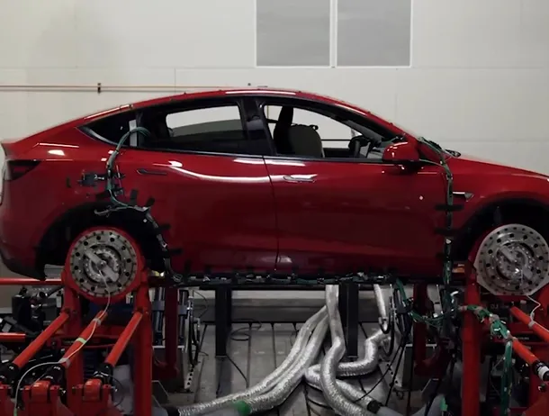 Noul Cyber SUV Tesla, doar un prototip sau viitor model de serie?