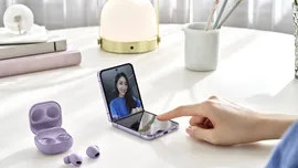 Samsung ar putea lansa și telefoane pliabile mai ieftine, începând cu anul viitor