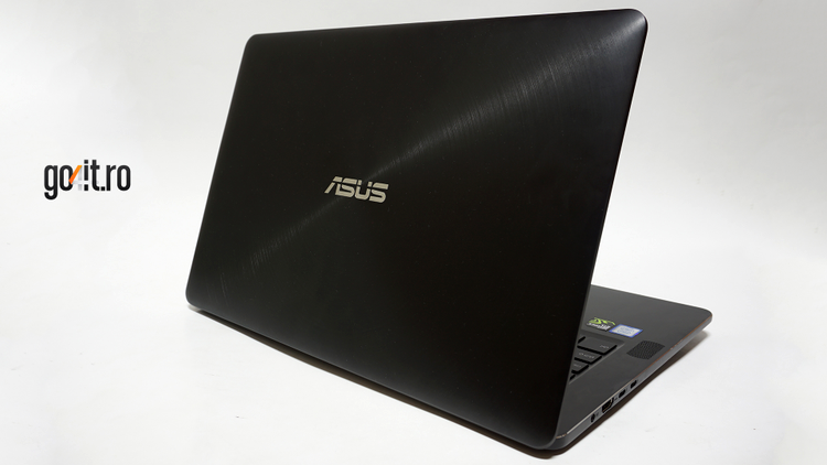 ZenBook Pro UX550