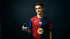 HMD lansează telefoanele HMD Barça 3210 și HMD Barça Fusion