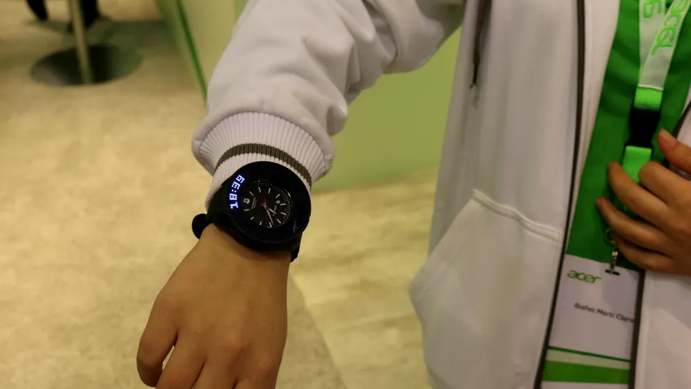 Cybertool, extensia care transformă ceasurile Swiss Army în smartwatch-uri