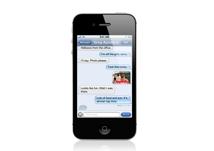 Apple iPhone 4S