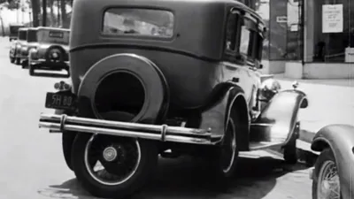 Un inventator din anii '30 a creat primul sistem de asistenţă la parcare [VIDEO]