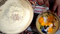 Ecuația cozonacului. Cât lapte și câte ouă trebuie să pui, la fiecare kilogram de făină folosit