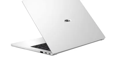 ASUS a lansat laptop-urile de ExpertBook A7 14